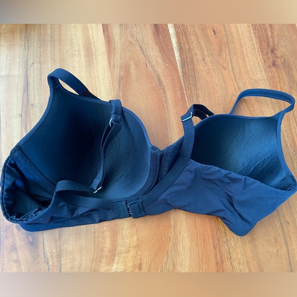 La Vie En Rose Lightly Lined Black Wireless Push Up Bra - Picture 4 of 5